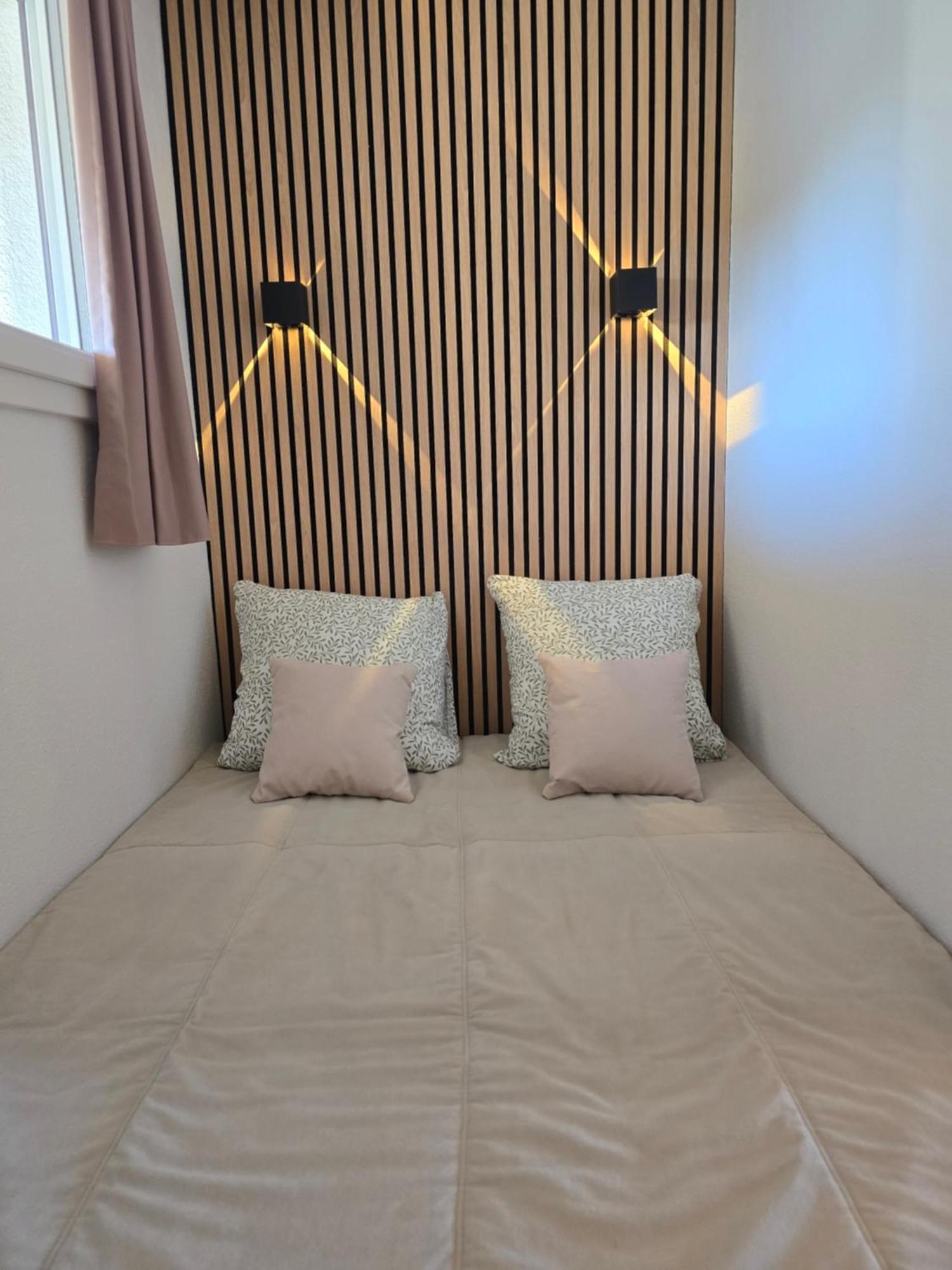 Chez Adriana Studio Vue Mer Avec Piscine Grimaud Eksteriør billede